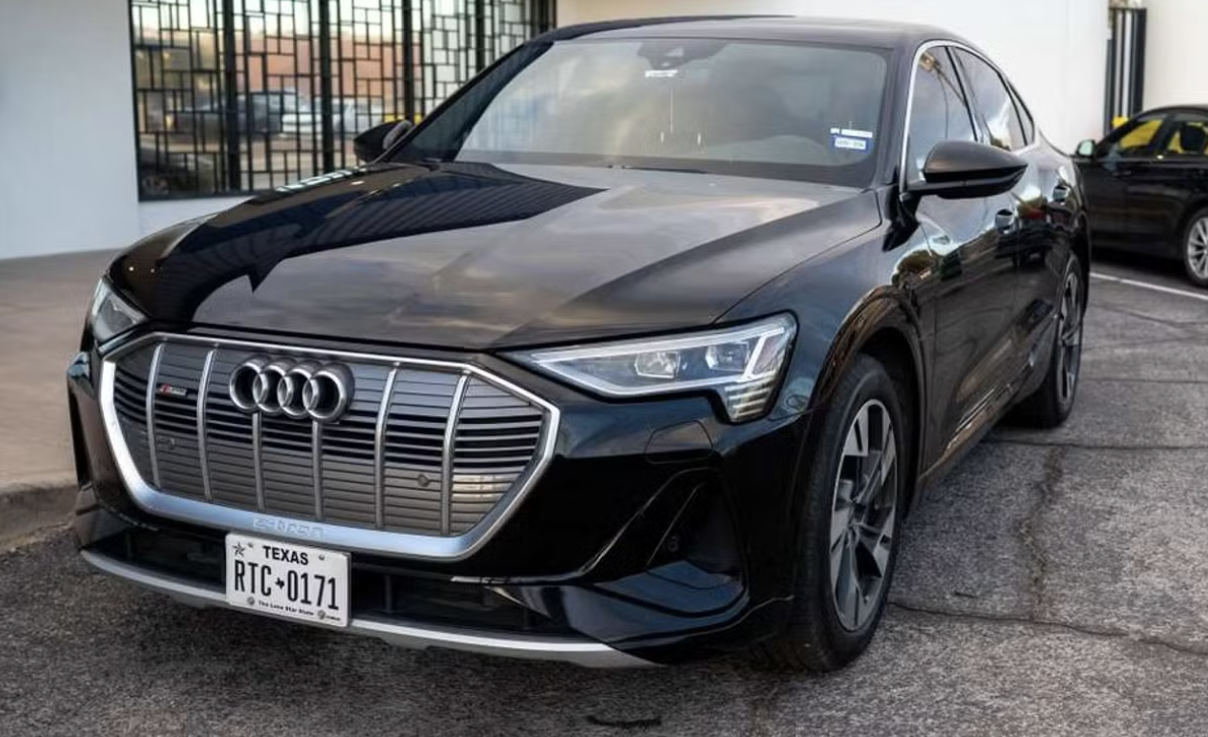 2022 Audi e-tron