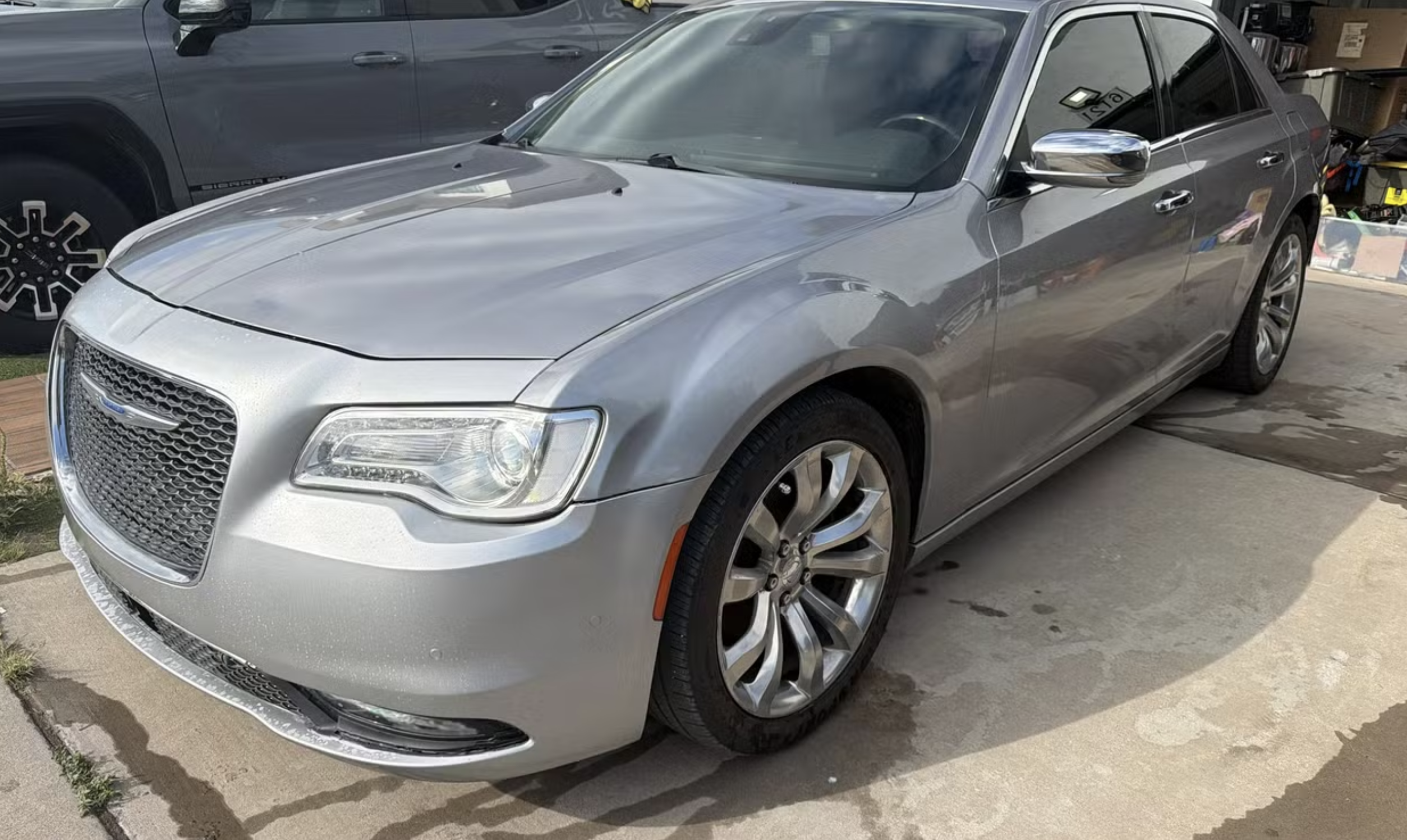 2018 Chrysler 300